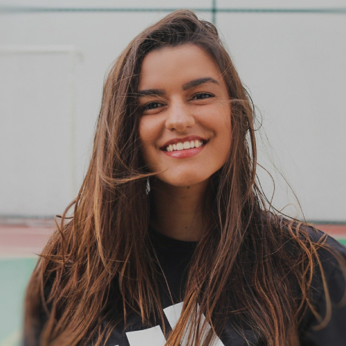 Ana Paula Santos
